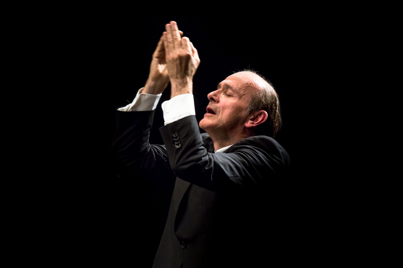 conductor Gabor Takács-Nagy